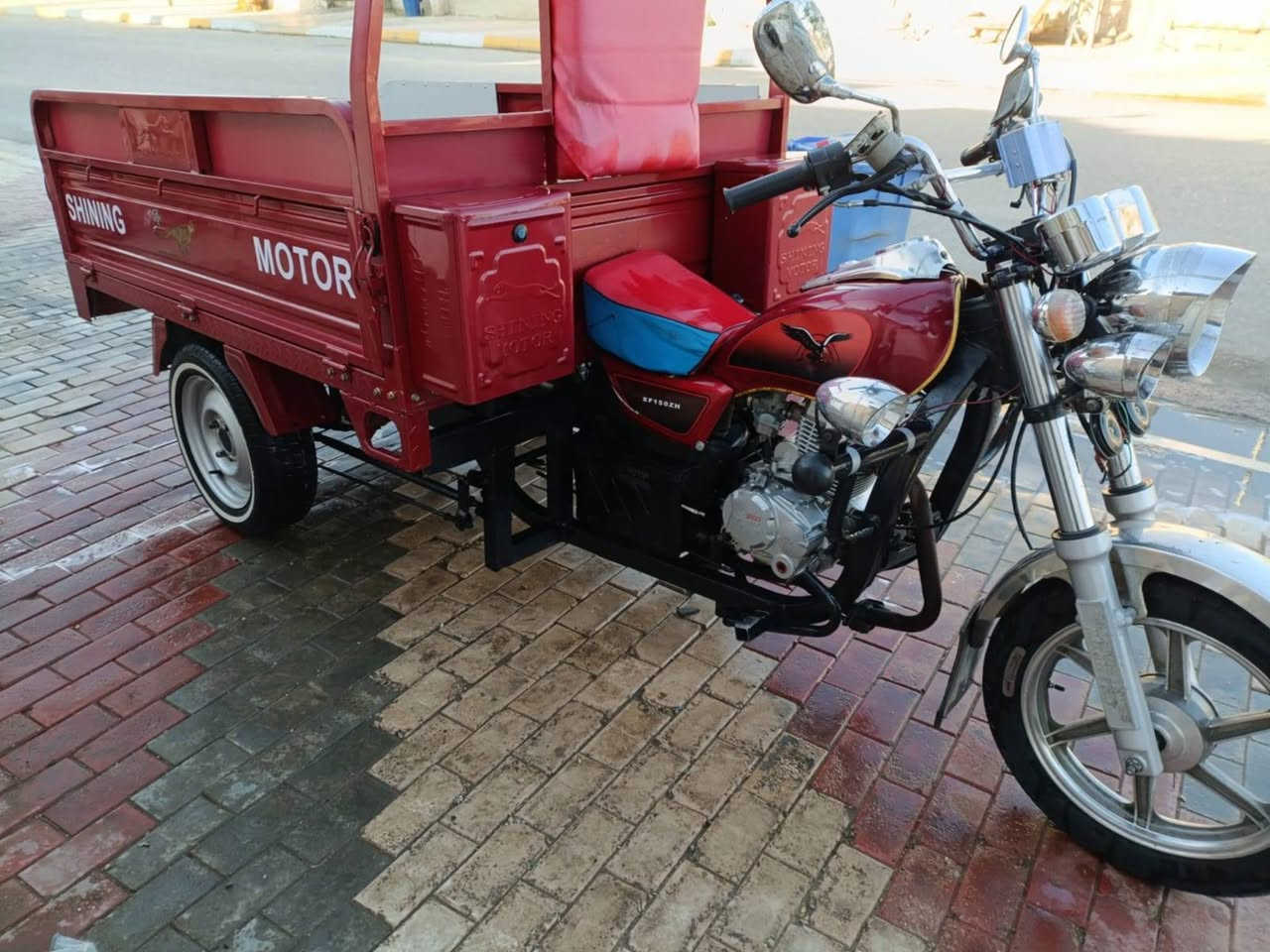 سلام عليكم🤝💝 ستوته البيع مكاني كربلاء مديل 14 اوراق اصولي تعمير 22 ستوته خير من الله مكفوله السعر خاص بسرعه متوازي عليهه ***********
