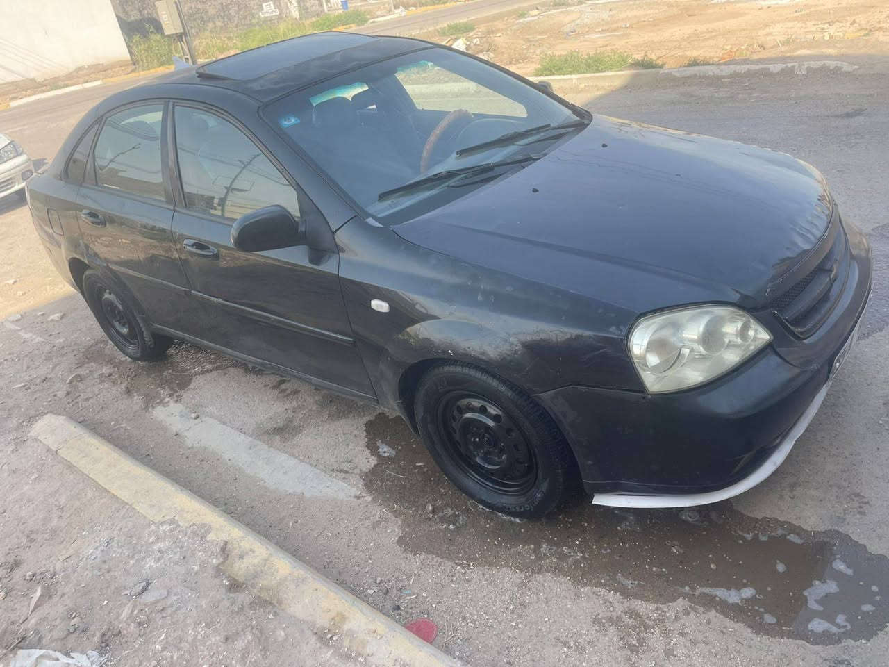 فورنزا موديل ٢٠٠٧ محرك وكير وحداديه جدد سياره جاهزه رقم انبار تحويل مباشر سنويه جديده للبيع او المراوس للستفسار *********** السعر ٥٥ وبيه مجال
