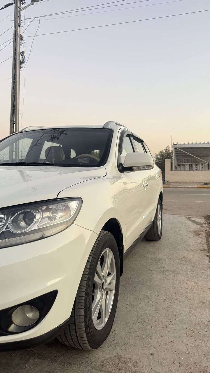 Santa Fe2011
Drive6 cylinder
سانتافيا 2011خليجي محرك 6سلندر 
رقم بغداد بسمنا 
سياره جاهزه من حداديه وصدر 
سياره فتحه
سويج
سياره شركه عامه
سياره بيه قطعتين سونار مرفق ويه الصور
سياره حلوه مانقصها اي شي
مكان السياره واسط النعمانيه 
السعر 148
هـ***********
***********
