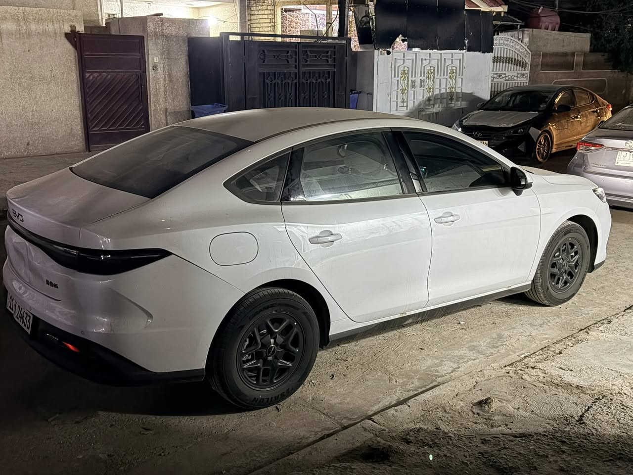 BYD سيل 5 للبيع 
زيرو ممشاها علكد الترقيم٤٢٨ كم بس هاي الطخة 
مكاني بغداد الشعب
ب اسمي اول البارحه مستلم سنوية
***********
