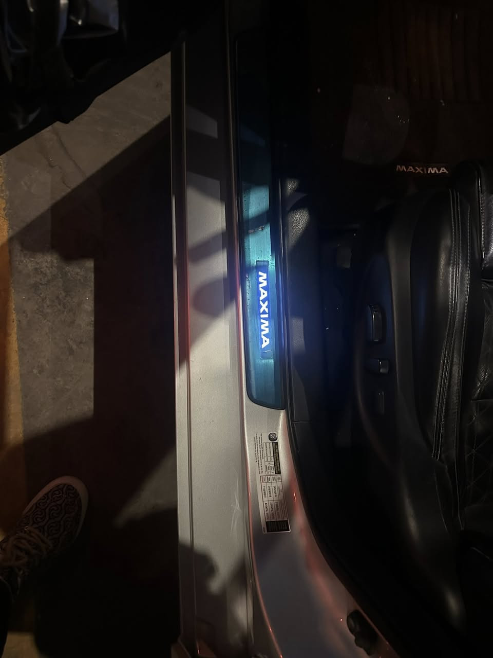 نيسان ماكزيما 2018 بلاتنيوم وارد امريكي
كير ومكينة بشرط ع فحص 
مكينة 3500 6V 
اشاير بل مري + مري قلاب 
كامرات بل مري 
رادار جانبي 
بردة خلفية 
ستيرن تادفئة 
كشنات تدفئة تبريد 
كشنات جلد 
سماعات Boss 
رادار امامي حساسات امامي خلفي 
تحديد سرعة نظام اوتو ستوب 
كامرات 360 محيطية كامرة امامية 
ويل كروم 18 
ستوب لايت جنح صندوق بلادي 
فتحة سقف عدد 2 
مانع انزلاق 
شاشة كبيرة 
دبل اكزوز 
بصمة + تشغيل عن بعد  
كراسي خزن ميموري 
صاج تخشيب الباب والدشبول 
وضعيات قيادة سبورت ونورمال 
ماوس تحكم خرائط وشاشة 
تحكمات ستيرن فووول 
تبريد فول ماشاء الله 
سيارة مال بيت مداريها اكثر من روحي 
تخم تاير جديد 
دهن كير جديد 8 لتر  مو 4 يعني حت دهن التورباين مبدلة 
منظومة زنون ناصي شمسي عالي ثلجي بلوجكترات زنون 
بل عافية على الياخذها 
السيارة بدون صبغ 
السعر 145 بيها مجال 
سنوية جديدة 2031 
سيارة باسمي حصرا شرط تحويل 
مكاني سليمانية خلف مجدي مول 
للاستفسار ***********
