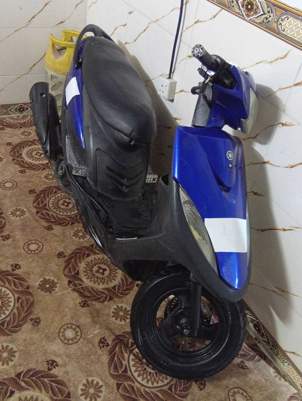 سلام عليكم  ماكس عدله مفتوحه والفات 50 بلاد  دراجه شلعه ومعدل شك العاع  كهربيات كله شغاله من طوال الطول نكره سلف  سكنات بك لايت قغل جنطه كله شغال  دراجه مكينه حلوه وناعمه مال جناي دراجه  مكان ناصريه مركز  تفاصيل اكثر خاص وقمي تصل وتدالل***********
