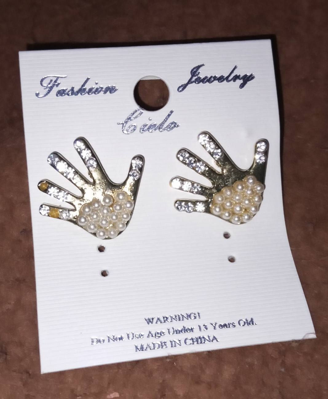 اكسسوارات ماركه  القطعة 1000


**إذا كنت صاحب هذا الإعلان وتريد حذفه لأي سبب، رجاءا أرسل رسالة إلى الدعم الفني**