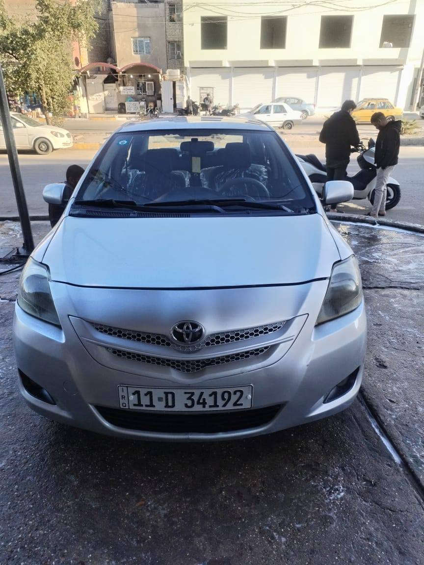 السلام عليكم يارس ٢٠٠٧ جاهزه مكينه وكير خير من الله كهربئيات شغاله تخم تاير صدر جديد غرفه حلوه مشروع سياره جاهزه مصبوغه حزام جماليه بدون ضربه سياره ترايهه حلو عضمتهه حلوه شواصيهه حلوه مكينه ١٦٠٠ سياره حلوه السعر ٧٠وبيهه مجال قليل الاتصال على ***********مكان السياره بغداد الحريه
