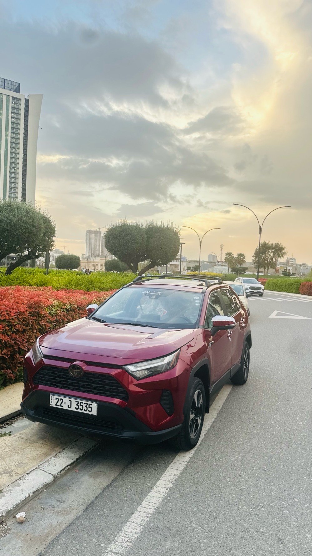 Toyota rav42023 ful ful ***********
‎فول فولى بێ دەبل ئەکسل  سەیارەکە گێڕ و مەکینەیی بەشەرت مەکینە ٢.٥ کامیریە ٦٧ کم ڕۆییە زۆر نوێو پاکە بێ سبوخە قەترەیی نییە سبوخ  کەمەک جێ جێ ساردە کوتە بێ ئێرباگ تازە سێرڤس کرایە ٤ تایە و ویلی نوێ لە ژێرە بێ مەسرەفە ٢١٥ وەرەقەو مەحامەلە گۆرینەوەش دەکەم ***********