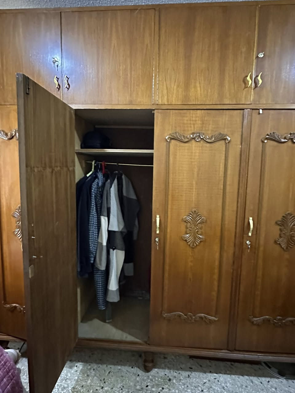 كنتور اربع بيبان صاج ( تكمة) 190 وبي مجال
كنتور ابو بابين صاج (تكمة)90 وبي مجال 
عربة تقديم ب 40  وبي مجال 
للجادين فقططط


**إذا كنت صاحب هذا الإعلان وتريد حذفه لأي سبب، رجاءا أرسل رسالة إلى الدعم الفني**