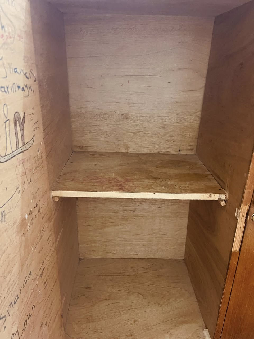 مناميه مستعمله  طولها1.29العرض 2.45 السعر 50 وبيها مجال المكان تلكيف مع هديه


**إذا كنت صاحب هذا الإعلان وتريد حذفه لأي سبب، رجاءا أرسل رسالة إلى الدعم الفني**