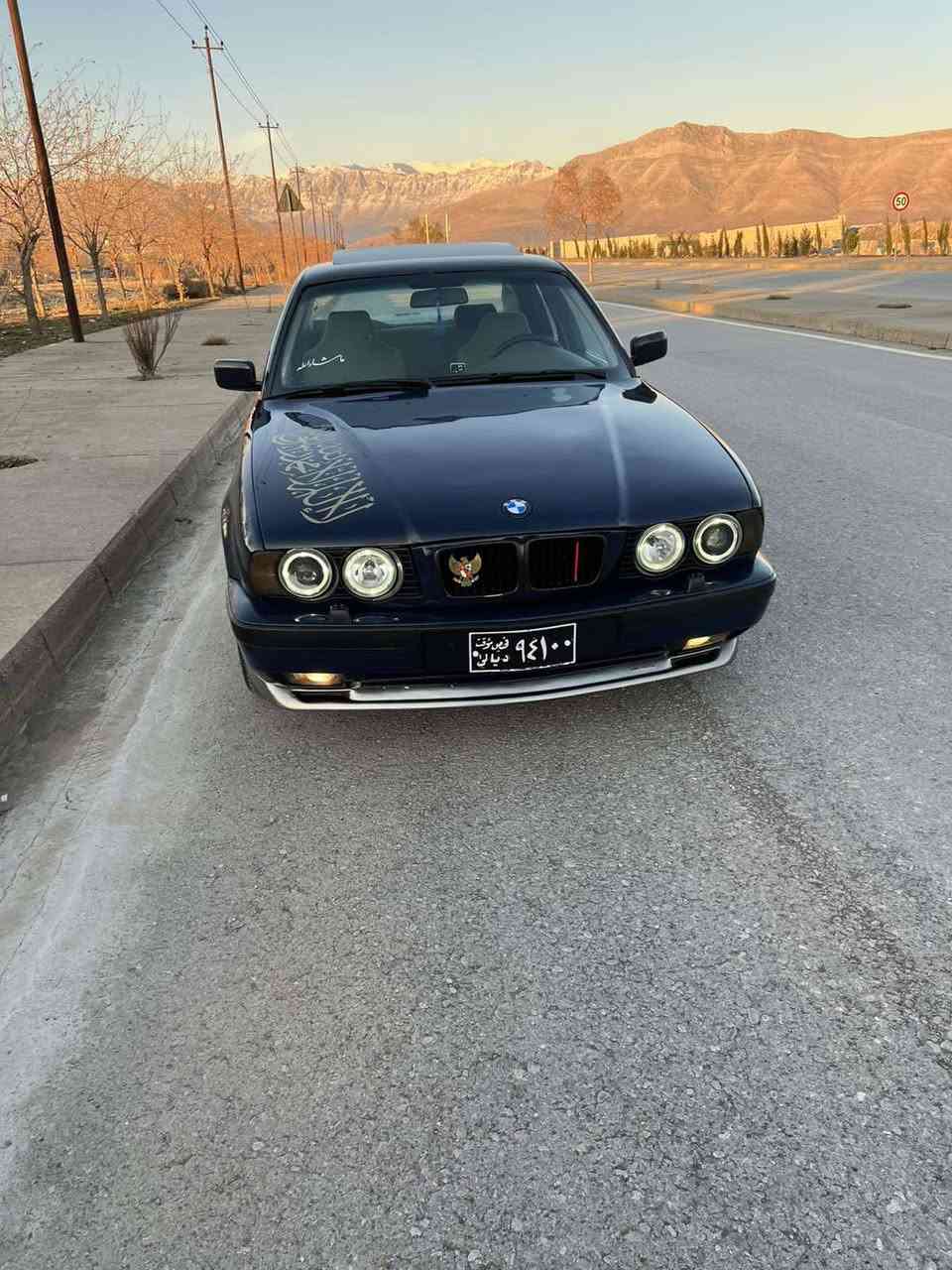 بیئێم 520مۆدیل 1992 ئاڕم پلاستیک  هەولێر ،گێڕ ومەکینە و ئەکسل بەشەرتە  سڵاید ،پێش گەورە ،گوئ بەرخ ،نرخی ٤۳ مەجال شوێن چوارقوڕنە  *********** السليمانية, العراق
