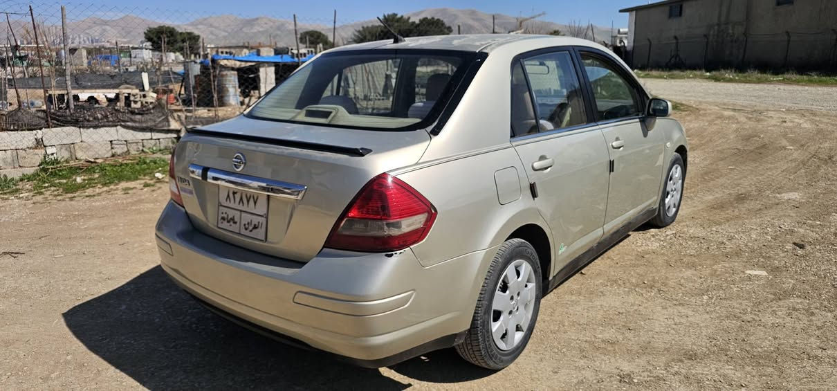 سڵاو 
نیسان تیدا،2008،اوتۆماتیک،٤جام کارەبایی،برۆنزی،
بەشەرتی گێڕومەکینەوتبریدوتحویل وغرامەو هەمووشتێک، زۆرپاک وتازەو جوانە و ماڵی دۆستە،
2پارچەی بۆیاخە، لەسلێمانییە***********
84$ومعامەلە *********** السليمانية, العراق
