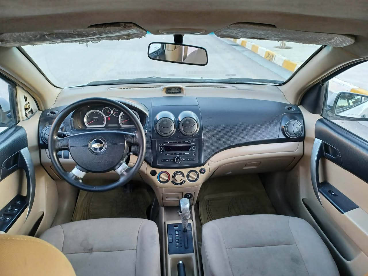 ئەڤیۆ مۆدیل ۲۰۱۱گێڕتۆماتیك خلیجی ناوزەرد تەنها ۱۰۰هەزاری هەقی قی ڕۆشتوە ڕەقەم جنوبە سەنەوی عەسلی خۆی لەگەڵە بەشەرتی ئەولیاتو حاسیبە بەوشەرتە هەمو کوردستانی پێ بگەڕێ بێ کێشەیە چوارتایەیە تازەی لەژێرا چوارجام کارەبایە تەبریت ساردوگەرم بەشەرت بێ دەعمولێ دراو بێ ساردو شوخت سەیارەکە وەك سفروایە پێویست بەوەسف ناکات لەدەعامی بۆ دەعامی بەشەت ئەی فرۆشم نرخی ٤٨گەڵاو مەجال ***********/*********** دار بنديهكان, السليمانية
