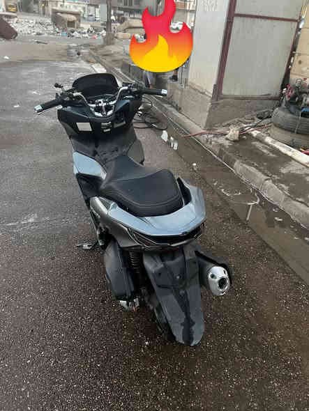 السلام عليكم من رخصت الادمن دراجة Pcx جيل الرابع كفاله عامه حساسات كهربائيات كله شغاله دراجة نضيفه خير من الله مثل ماموضح بلصور سعر 18$ ورقه وبيه مجال حك الجيه مكاني بغداد الشعله *********** للاستفسار غير متواجد على الانترنت
