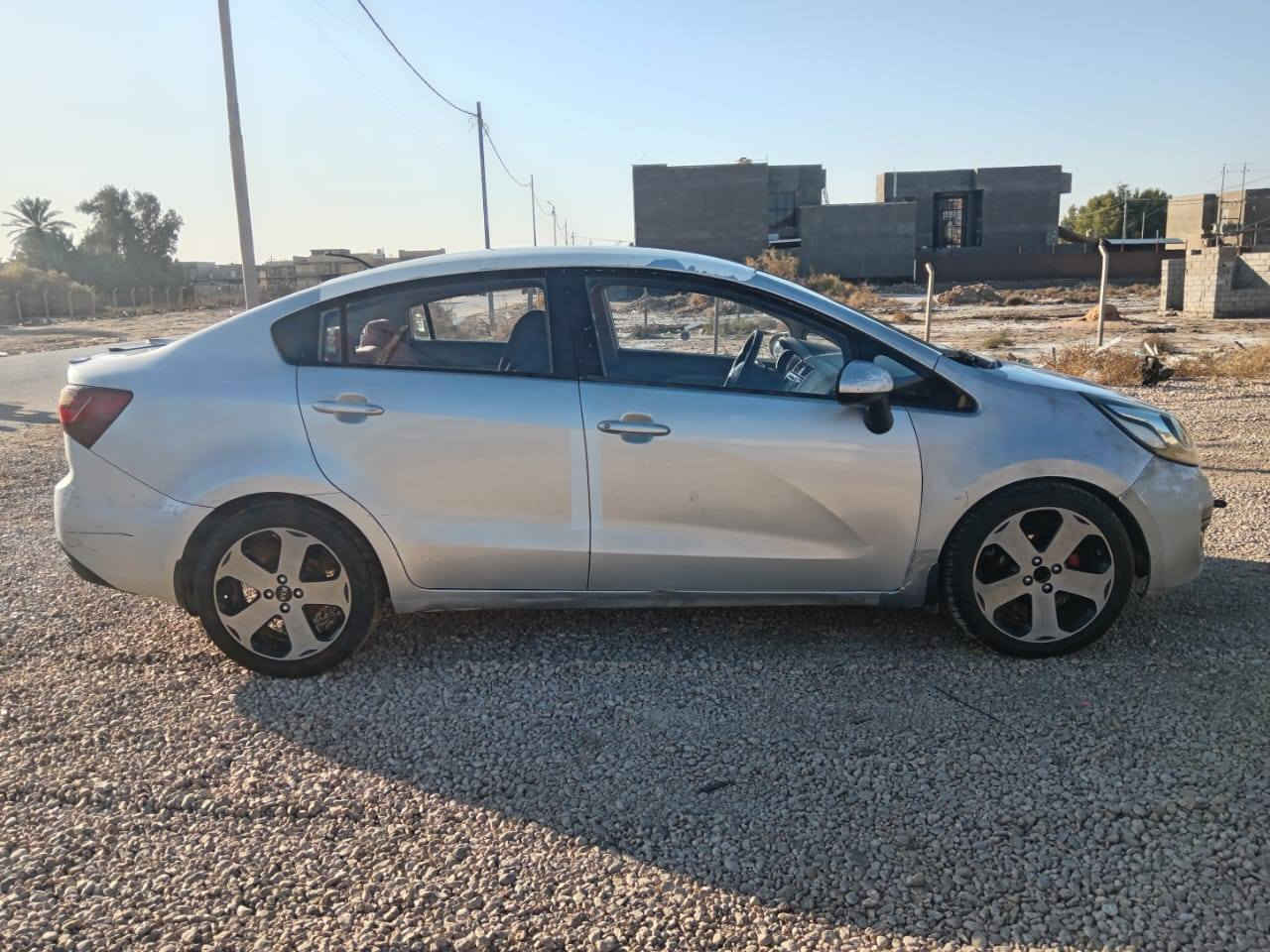 السَلٱمٌ عـَلـْيگمّ-ۈرحـْمّـٌة ٱللـّہ ﯙبُرگـّاتہ
ريو 2016 لون سلفر جاهزه مكينه وكير وحداديه وتخم تاير وكهربائيات خليجي بيها صبغ جاملغ امامي فقط بدون دواخل. مكانها بابل محاويل قرب المعارض السعر 79 وبيها مجال مكينه 1600 الاتصال ع الرقم ***********
