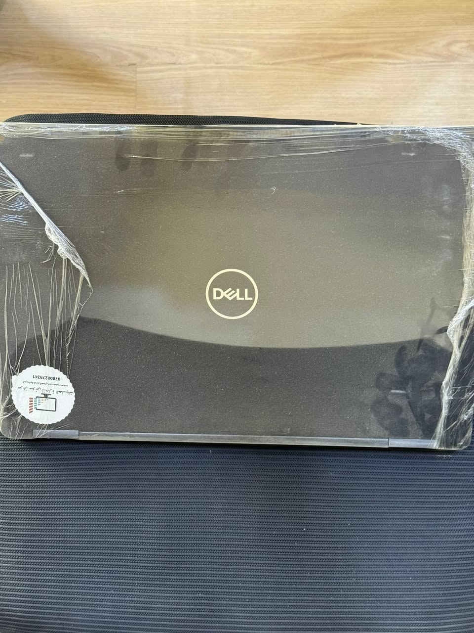 السلام عليكم
Dell latitude 5580
I7 7th
Ram 8gb
M.2 256
كرت شاشة داخلي مدمج 2g
مناسب للدراسة والبرامج الخفيفة
اوبن بوكس نظافة 99% 
ضمان حقيقي شهر هاردوير ، سنة سوفتوير
السعر 350
للتواصل ***********
