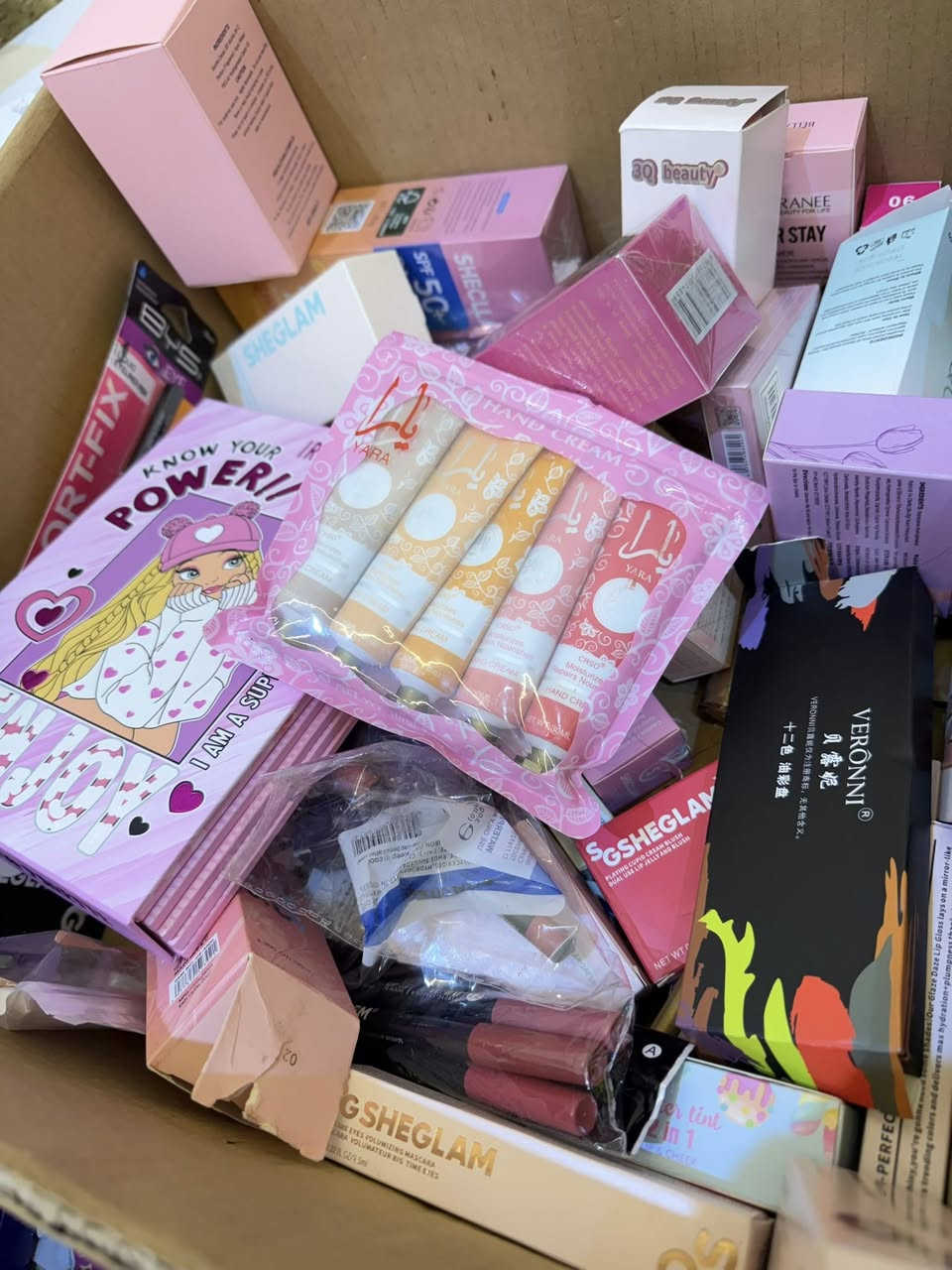 كراتين عنايه ومكياج وشامبو التركي للبيع اليريدها يتواصل خاص ❤️


**إذا كنت صاحب هذا الإعلان وتريد حذفه لأي سبب، رجاءا أرسل رسالة إلى الدعم الفني**