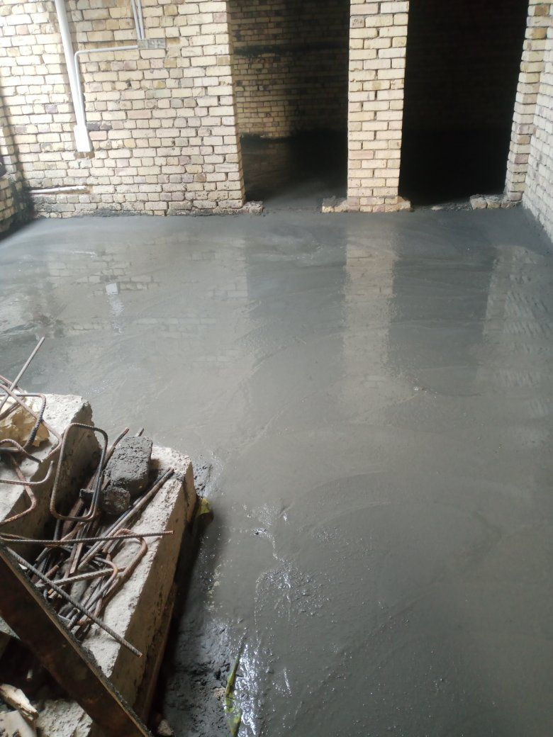 ***********السلام وعليكم  اي شخص محتاج صب رباط او صب البيت من الداخل اوصب فوك تصليطه يرسلني كادر كامل من خباطه وعمال شغل نضيف ***********وتساب.
