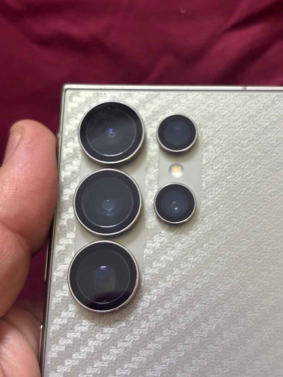 الترا ٢٤ ذاكرة ٥١٢ رام ١٢ نضيف جدا مضمون من اي عطل او تصليح تيتانيوم كفر حماية الكاميرات ولاصق حماية بدون ملحقات مدينة الصدر قطاع ٣٤ ما عندي توصيل الاستلام من الباب قفلة قفلة ٩٠٠ بغداد, العراق


**إذا كنت صاحب هذا الإعلان وتريد حذفه لأي سبب، رجاءا أرسل رسالة إلى الدعم الفني**