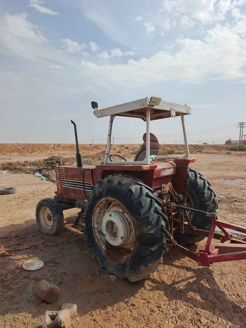 سلام عليكم مكينه للبيع مكاني ديالى بلدروز ستفسار رقم***********
