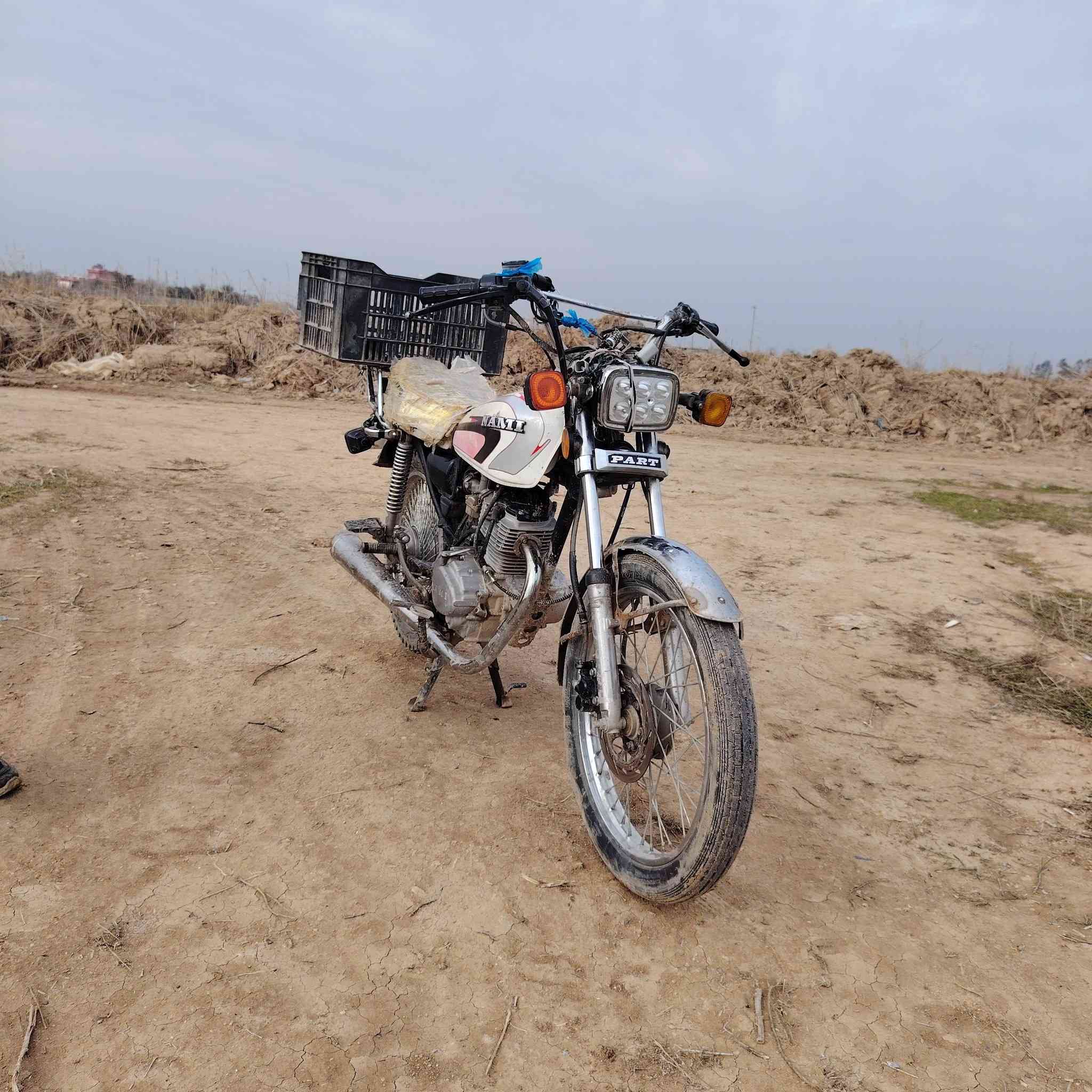 السلام عليكم توجد دراجة نامي للبيع أربعة گير السعر 250 قفل الرقم لاستفسار ***********
