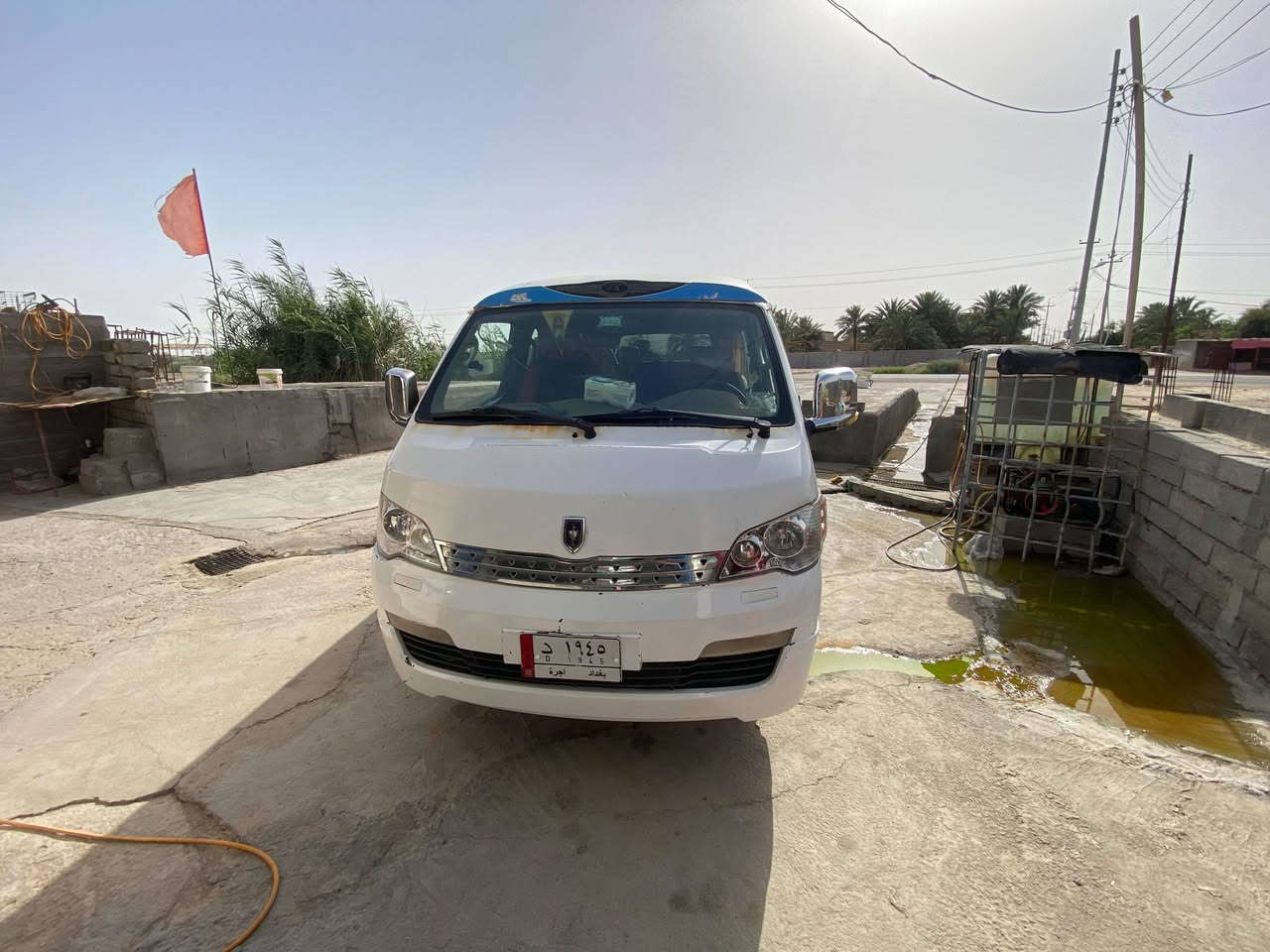 سلام عليكم جنبي اج وان بلاديه سياره دخم تاير حداده كير اكسن مكينه كفاله دوشمه  شاشه ويل نيسان كهربايات كله جديده برغي ما نقصها سياره موصليه بسم مواطن ما عليها شارت حجز مكان سياره بصره قرنه سعر ع خاص رجان لمو شراي لا يخابر ولا  رقم ***********
