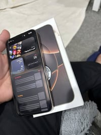 ايفون 16 pro max البطاريه 92‎%‎ نزلت بل تحديث.   شرق اوسط ضمان ماستر ي...