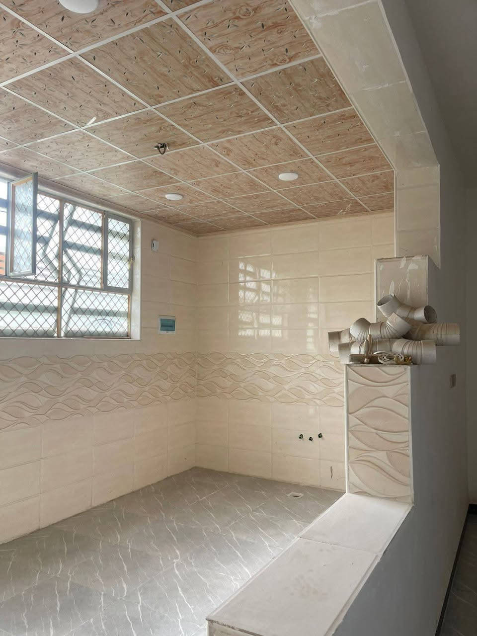 اقصاد_اقصاد_اقصاد

#النجف_الاشرف
بيت 🏠للبيع المساحه 100 متر مربع مقدمه 20 والشهر 500 السعر الكلي 46 مع المجال ❄
#خط_اول يبعد عن الشارع العام 100 متر فقط 🌠🌠

📌شارع الصب مقابل ملحق  قريه الغدير 

طابو زراعي سند 25 اقرار محكمه مشمول بلتطويب متوفر جميع الخدمات ماء كهرباء تبليط اناره ليليه 

يحتوي على غرفه صاله مطبخ استقبال حمامات خارجيه وداخليه بناء طابوك اساس وسقف صب كونكريت
للاستفسار *********** 
#ملاحضه_يوجد_لدينا_جميع_المساحات_اقصاد_ونقد
