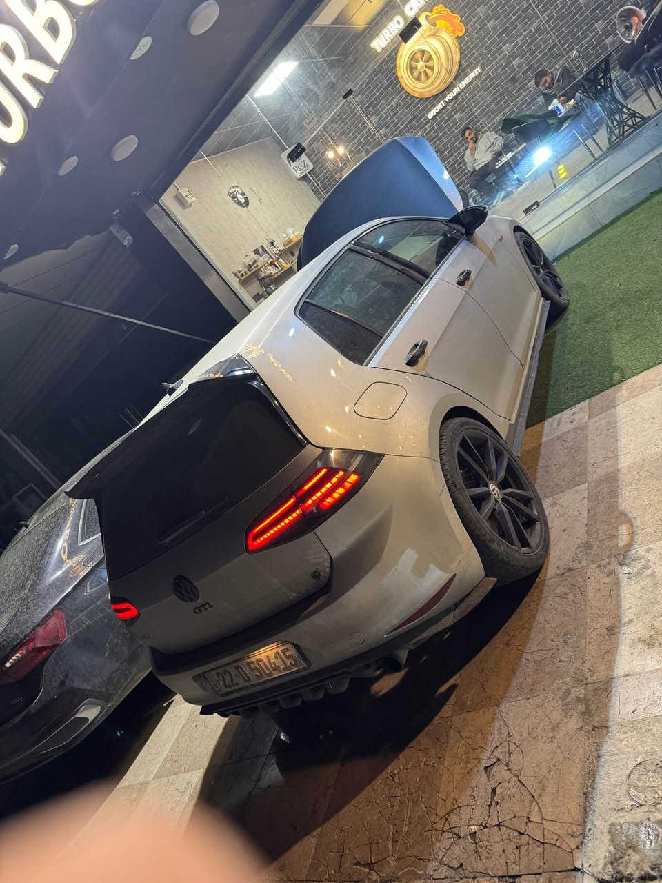 گۆلف gti mk7 سه ياره كه زور خاوين ماوه ته وه ١٣٢ كم روييه بي سبوغ ٤ -٥ جي تعديل هه يه 
داون بايبى له سه ره سته يج ١ ه واتساب *********** أربيل, العراق
