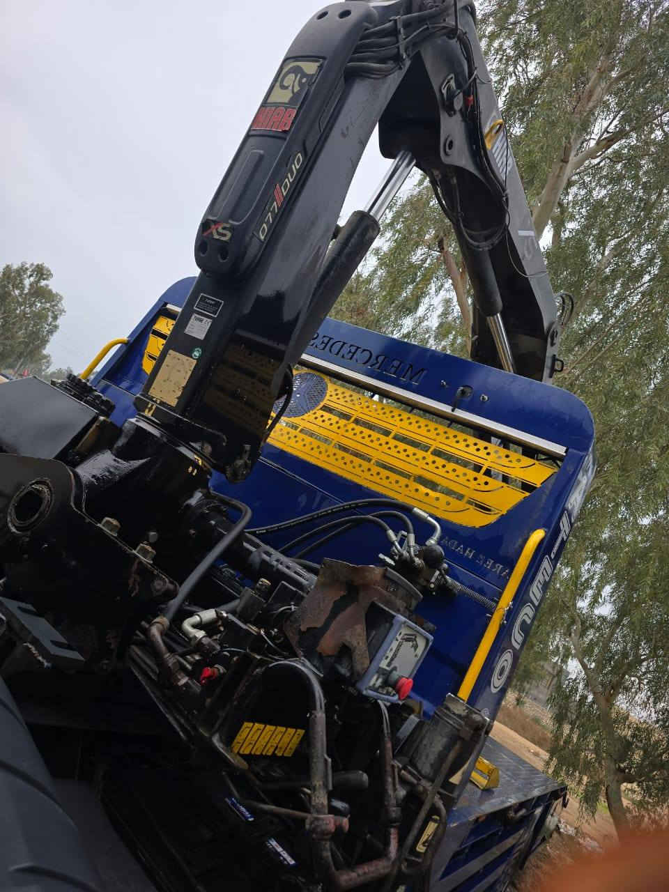 للبيع  كرين  اتيكو***********/818 ))سطحه 2015اوتماتيك كفاله عامه جديده كلش مامتعوبه كرين ٣سلايت  فول موصفات رقم /سليمانيه بسمي شخصيآ
