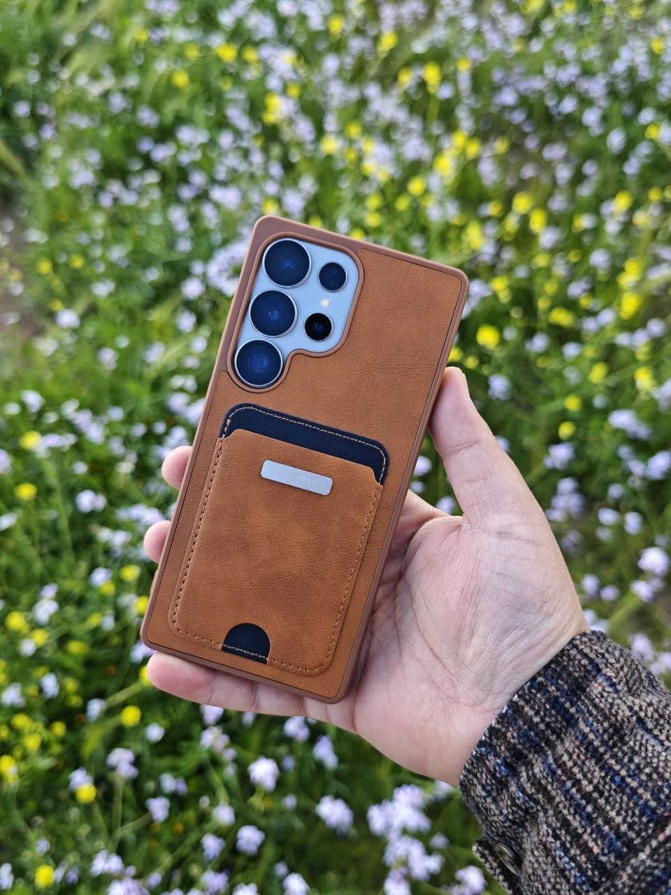 عندك موبايل  كالكسي 25 الترا غالي Galaxy S25 Ultra 
لا تخلّي جهازك بدون حماية 🔥

🔸 كفرات حماية قوية ضد الصدمات
🔸 لاصقات زجاج أصلية لحماية الشاشة
🔸 تصاميم أنيقة تحافظ على فخامة موبايلك
🔸 خامات ممتازة وعمر استخدام طويل

📩 راسلنا هسه وخلّي جهازك بأمان وأناقة بنفس الوقت 😎
📍 العنوان: كركوك – القادسية 2

📞 للتواصل:
🟢 واتساب: ***********
🟢 واتساب: ***********
🔵 فيسبوك: Hiwa Store
🔵 فيسبوك: Hiwa Cover
🟠 إنستغرام: hiwa_store_iq
🟠 إنستغرام: Hiwa_Cover
🖤 تيك توك: Hiwa Store

#Hiwa_Store #كفرات_هاتف #كفرات_موبايل #iphone  #كفرات_هيوا
