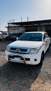 هايلوكس • ٢٠٠٨ • رقم بغداد