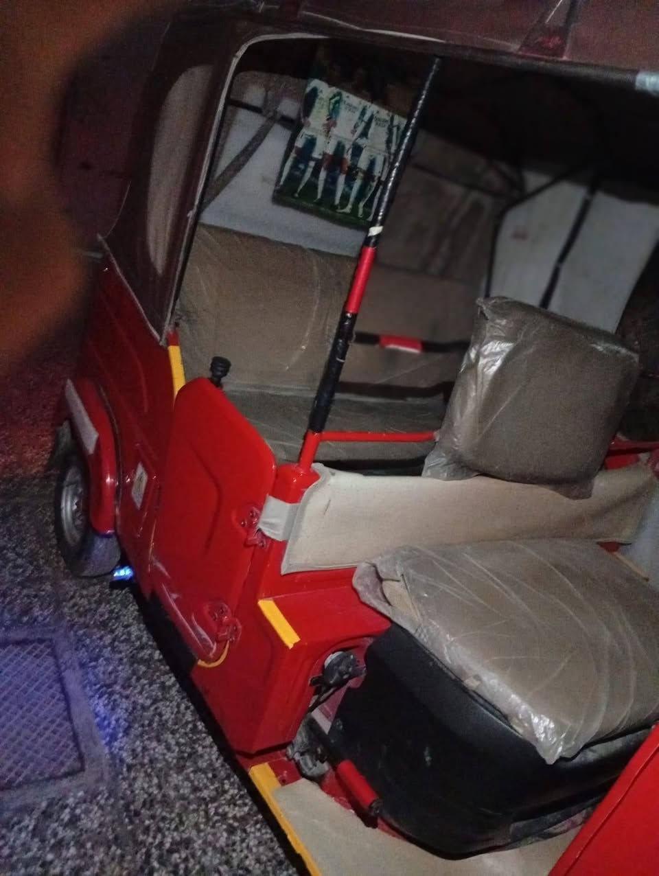 سلام عليكم تكتك لبيع 22/9
وطخه بل لغد ما مثره صغيره 

بيه صبغ بل صفحه شبر 

سعر 8650

بيه مجال قليل 

متواجد خاص


**إذا كنت صاحب هذا الإعلان وتريد حذفه لأي سبب، رجاءا أرسل رسالة إلى الدعم الفني**