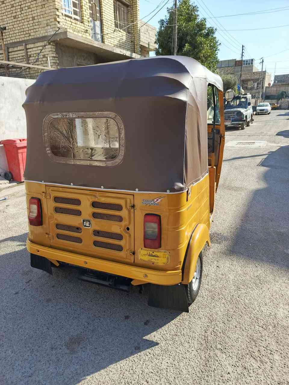 السلام عليكم تكتك موديل2020شهر 10 رقم وسنوية مكفولة جاهزة كبل للشارع مكاني الكمالية شارع المصرف سعر خاص أو  الاتصال عل الرقم ***********
