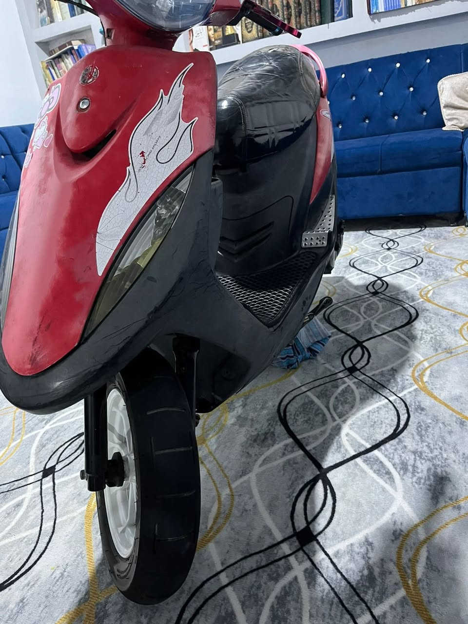 سلام عليكم ماكس عدله مكفوله كفاله عامه مامفتوحه وين مايعجبك افحص دراجه خير من الله تجي وتشوف ملاح قوي بيه كشن اربعه وصالنصه صجمي مكان سماوه سعر 850بيه مجال شراي خاص رقم ***********
