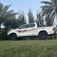 هايلوكس ٢٠٢٣ فول مواصفات سياره عل وضع شركه سعر عل هاتف ٠٧٧٠٠٧٩١١٩٧