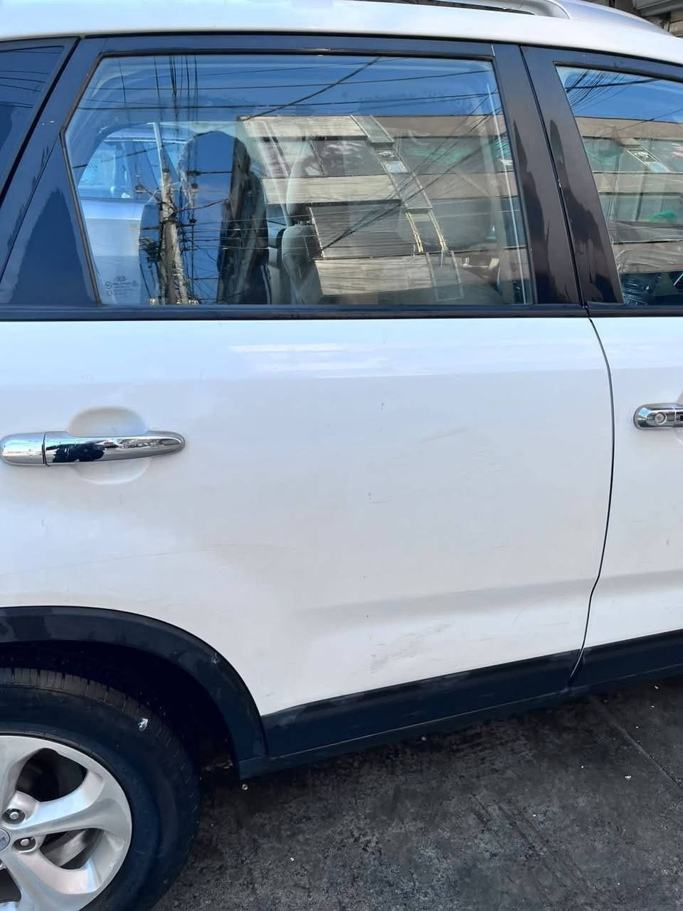 كيا خليجي للبيع او مراوس باحدث !!🅿️✅
موديل 2014
مكينة 2400
الباب خلف السكن بي بارد قليل جداد 
بدون صبغ بدون تبديل
رقم سليمانية
السنوية لغاية 2029
السيارة باسمي وبشرط التحويل
للاستفسار***********
السعر 153
