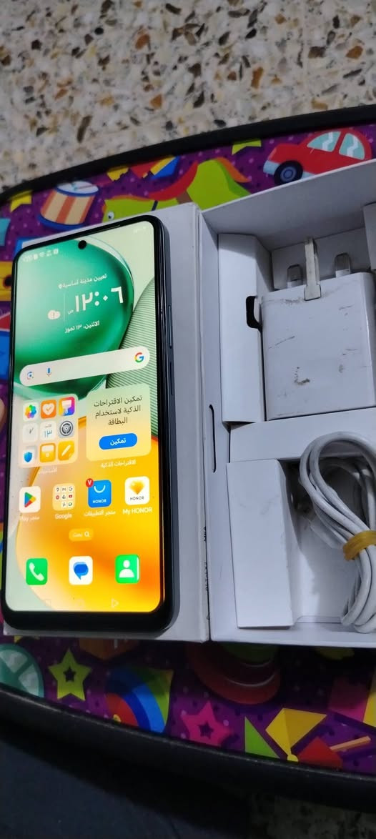 السلام عليكم جهاز  للبيع 
HONOR  X7C 
جهاز نضيف جداً جداً
جهاز كامل ملحقات 
ذاكره الجهاز 256 عشوائيه 16 
بطاريه 6000 يدعم الشحن السريع بقوه 66 واط 
السعر 200 وبي مجال 
سكني مدينه الصدر 
***********
