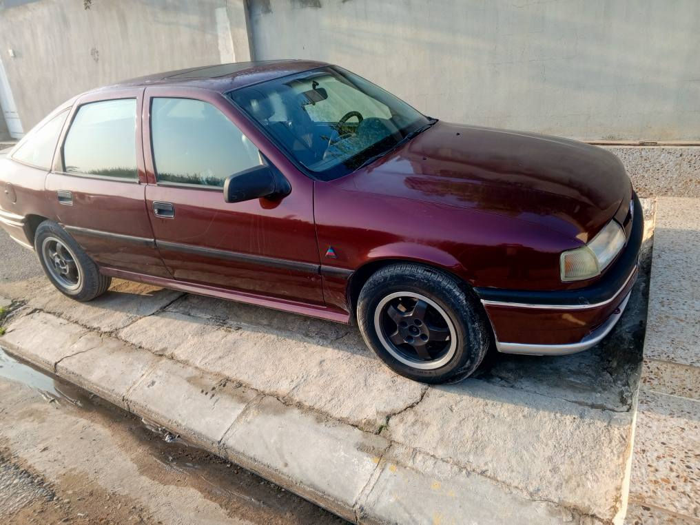 فكترا موديل 1994آوتوماتيك حجم 2000 مشروع وطني بسميبطاقةبنزين موجود سعر 44 رقم موبايل
***********
كركوك شوراو كركوك, العراق
