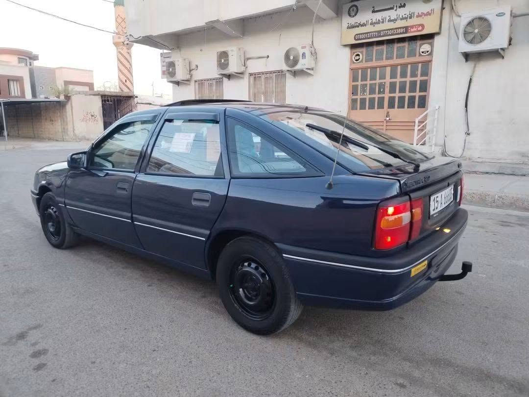 أوبل فكترى ماسحه رقم انبار انكليزي مميز سنويه بسمي هس توها مجدده ٣٠٣١ مكينه ٢٠كير عادي مكينه وكير مكفولات
حداديه جديده ناعمه كلش ترايها كلش حلو سياره مال جناي ترايها للبصره سياره مديومه جديد مال جناي الف مذب عليها
بدون خياسات مصبوغه جديد صبغها يخبل وشوف بعينك 
خابر ودلل ***********
