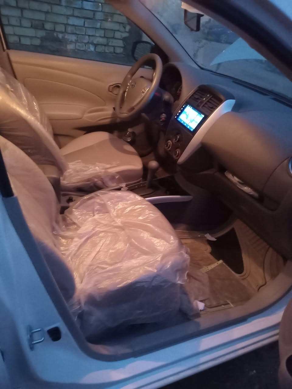 نيسان صني ماشي ٥٠٠ زيرو مديل ٢٥ دواخل عسلي كفالة مصريه السعر ١٢٢ بها مجال للاتصال ***********
