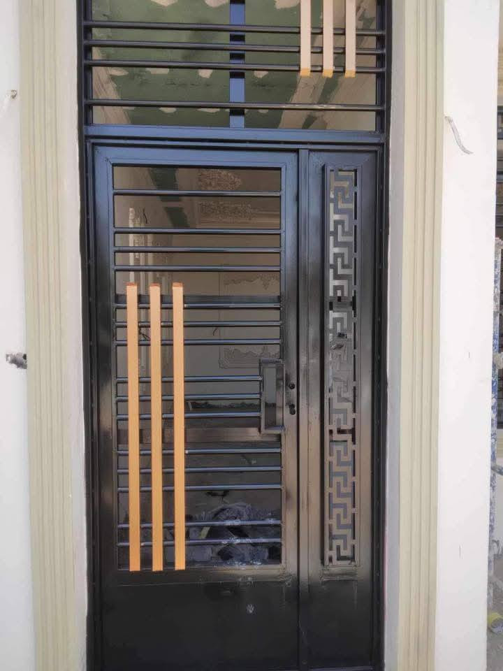 السلام عليكم حالين متفرغ لي يريد صباغ موجود  صباغ بيوت )) وابواب شبابيك حديد   حاليآ متفرغ
صبغ وتصليح الجدران و معالجه الرطوبه والاملاح.    ترميم عام.          شغل نظيف ودقيق نعمل بكل مناطق النجف     للتواصل .
رقم تلفوني ***********
