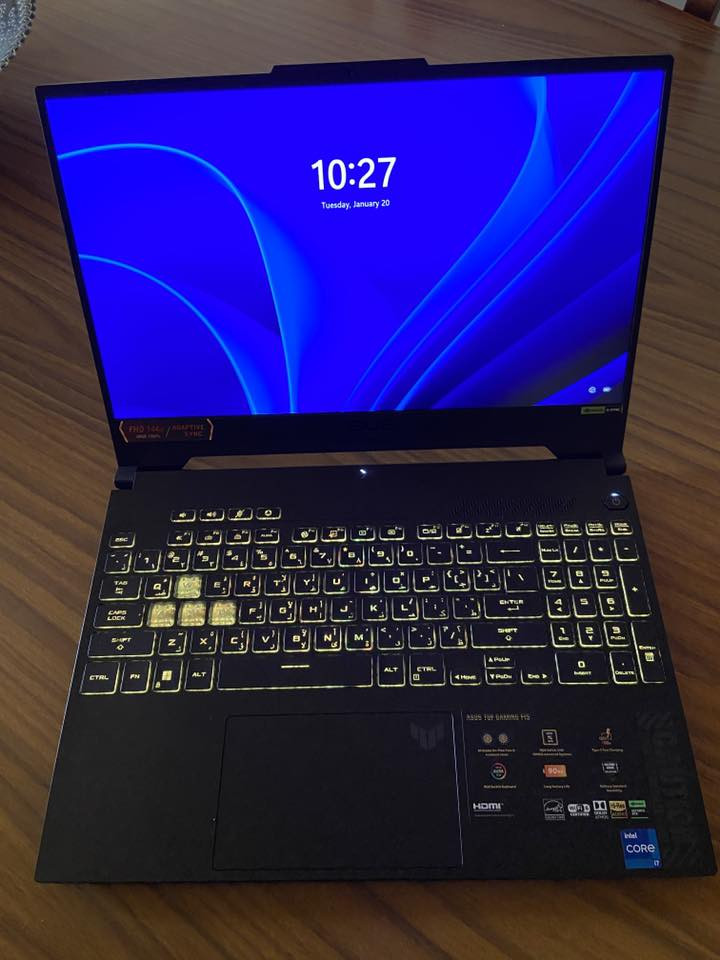 ️ للبيع لابتوب ASUS TUF Gaming FX507
📌 الموديل الكامل: FX507ZV4-LP097

📦 الجهاز قورة (جديد) – استخدام نظيف جداً

🔥 الحالة: ممتازة 100%

⚙️ المواصفات الرسمية:

 • المعالج: Intel Core i7 الجيل 12 (H-Series)

 • كرت الشاشة: 🎮 NVIDIA GeForce RTX 4060 (8GB)

 • الرام: 16GB DDR4 (قابل للترقية)

 • التخزين: SSD NVMe سريع

 • الشاشة:

 • 15.6 إنش

 • Full HD

 #• 144Hz

 • Adaptive Sync

 • لوحة مفاتيح: Gaming Backlit

 • النظام: Windows (حسب التنصيب)

🔌 المنافذ:

USB-A | USB-C | HDMI | LAN | مدخل سماعة

✅ المميزات:

 • تبريد قوي خاص بالألعاب

 • هيكل TUF متين

 • يشغل ألعاب ثقيلة على إعدادات عالية

 • ممتاز للمونتاج، التصميم، البرمجة

مطلوب السعر 1.200.000

اي استفسار ***********

#
