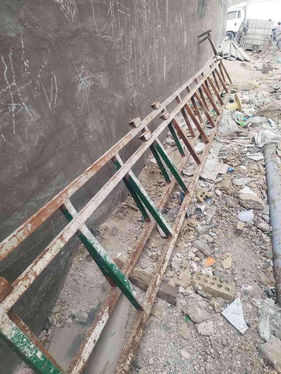 سكلات للبيع المكان بغداد الدوره سعر الوحده 25. التعليك  150.     ***********
