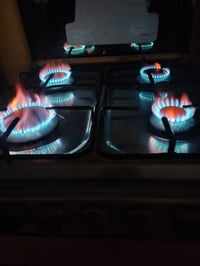 طباخ ايطالي للبيع نظيف كلش ١٢٥ الف 07827050548