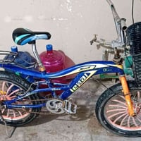 بيسكل للبيع بسعر مناسب07775263017