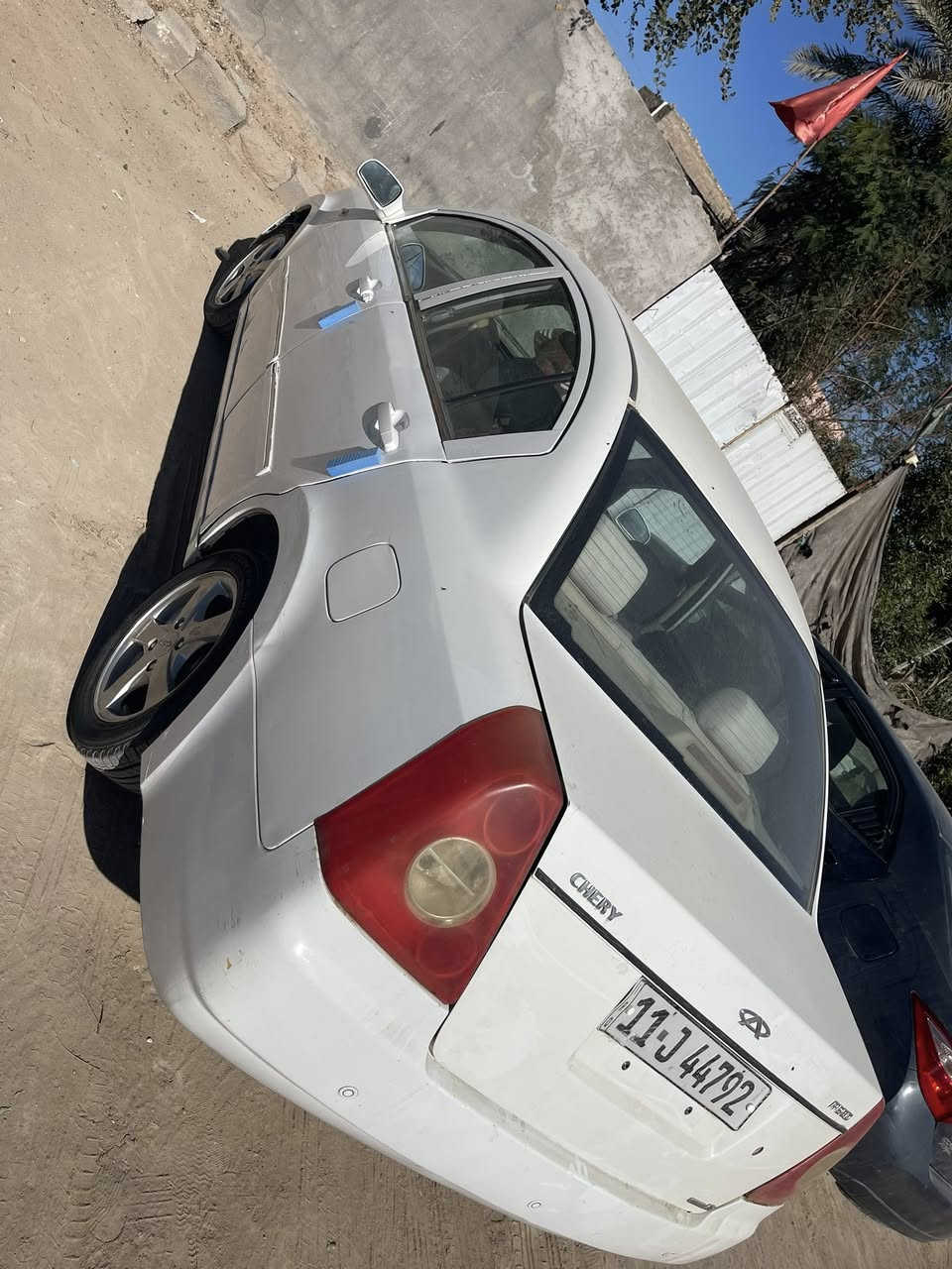 اي 5   اللبيع سياره حلوه تبريد شغال تخم تاير  سياره خير من الله رقم بغداد جديد اسياره ابيها٣قطع صبغ بدون حادث بسس جراد باقي كفاله ماشيه ١١٥
***********
