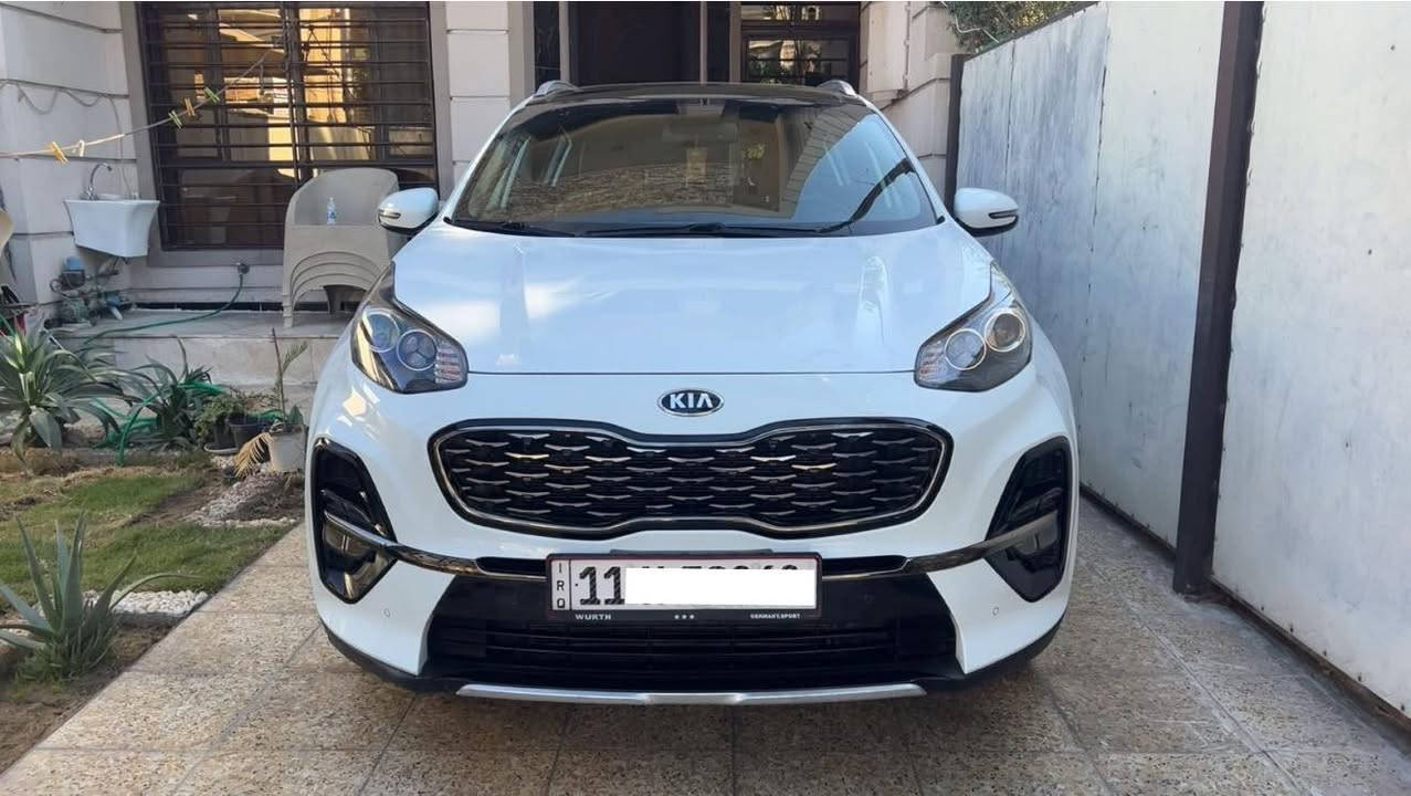 السلام عليكم ..
للبيع سبورتج خليجي ٢٠٢٠ ( جيتي لاين ) كفالة عامة 

حتى الدعاميات 

فول الفول ١/١ محرك ٢٠٠٠ دوش 

سيارة جداً نظيفة بدون اي نقص شرط الفحص 

رقم بغداد مشروع وطني سنويه ب اسمي رقم الجديد ( 11)

المواصفات :-

١- فتحة ( بنوراما ) 

٢- بصمة تشغيل + ابوب 

٣- كشنات جلد + كهرباء 

٤- بك لايت لد + لد نهاري 

٥- هند بريك بصمة 

٦- ماشية ٧٠ الف كيلو 

٧- جنطة كهرباء 

٨- شاشة كبيرة + كامرة + حساسات امامي خلفي

٩- اريل نفكيشن 

١٠- ترحيب عند الاقتراب 

١١- مري شفط + اشاير مري

١٢- شاحن واير ليس 

١٣- شفتات ستيرن + فول تحكم ستيرن 

وباقي المواصفات المعروفة للسبورتج ملاحظة ( كفالة عامة )

عنواني بغداد حي العدل

السعر ٢١٢ ورقة 

***********
