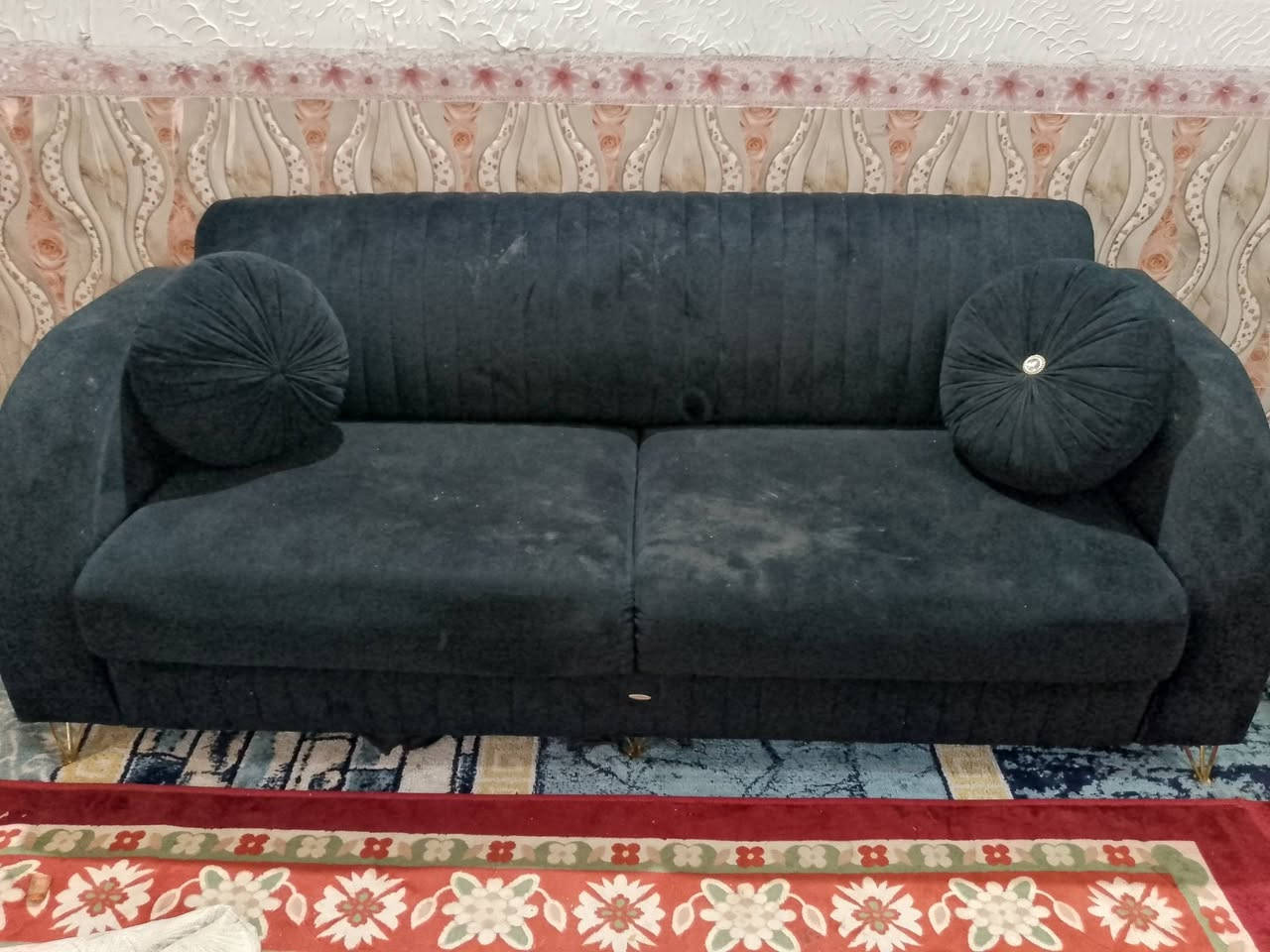 تخم البيع نضيف يرادله بس غسله
سعر 350وبي مجال التواصل على. الرقم *********** العنوان البلديات
