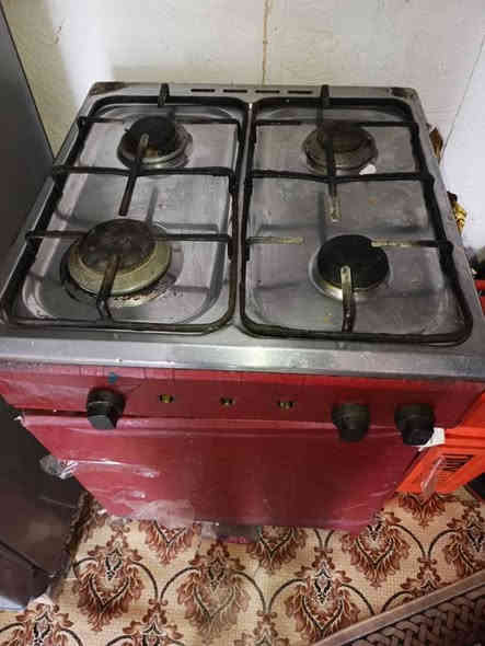 طباخ شغال شرط على الفحص السعر 35قفل ارقم فقط واتساب *********** عمارة
