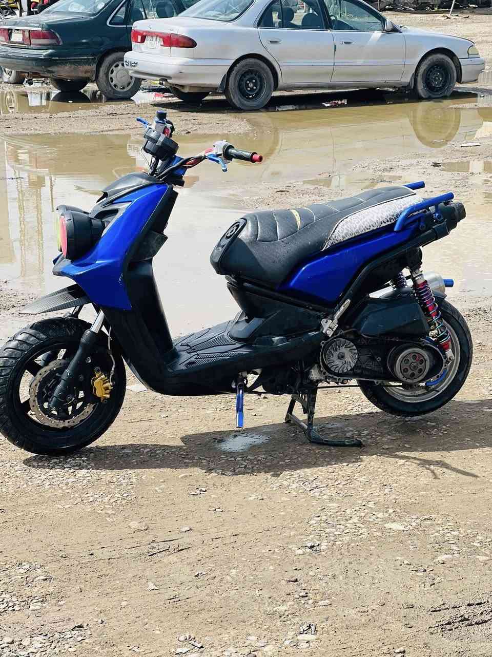 السلام وعليكم شباب دراجة سكنس دراجة فول مواصفات كفالة عامة السعر 900 وبها مجال مكاني بعقوبة تقاطع القدس خاص مفتوح وهاذة رقمي ***********
