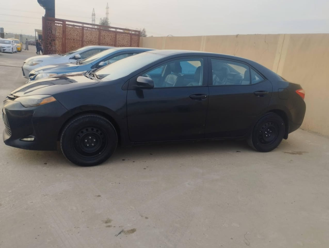 سلام عليكم 
كورلا للبيع كندي 
موديل 2018 
سونار بل منشور 
كير ومحرك شرط 
تواير وصدر تبريد ثلج جددد
السعر 128 وبيها مجال للطيبين 
الرقم ***********
