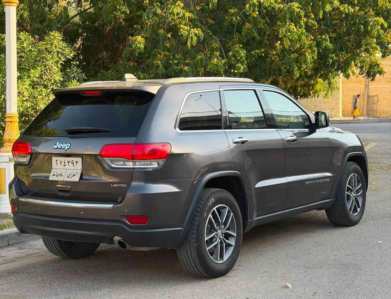 جيب لمتدد 2018 للبيع
وارد امريكي حادث جاملغ وبنيد بدون دواخل 
محرك 6 سلندر 3600 
رقم سليمانية تحويل او وكالة  
مواصفات فول عدا الفتحة ( بصمه / تشغيل عن بعد / تبريد قطعتين / شاشه / كامرا / ايكو / سبورت / شفتات ستيرن /صندوق كهرباء)
مكاني بغداد
باسم شخص تحويل او وكالة  
السعر : 182 وبي مجال 
للاستفسار :- ***********
